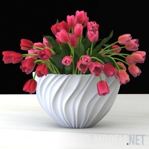 Белая ваза с множеством тюльпанов