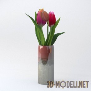 Современная ваза с тремя тюльпанами