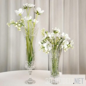 Две вазы с белыми цветами