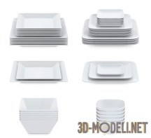 Несколько комплектов тарелок разных форм и назначения