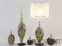 Декоративный набор ваз и настольная лампа