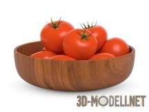 Деревянная миска с помидорами