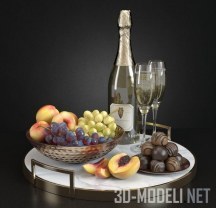 Натюрморт с игристым вином, фруктами и конфетами