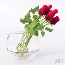 Круглая ваза с розами