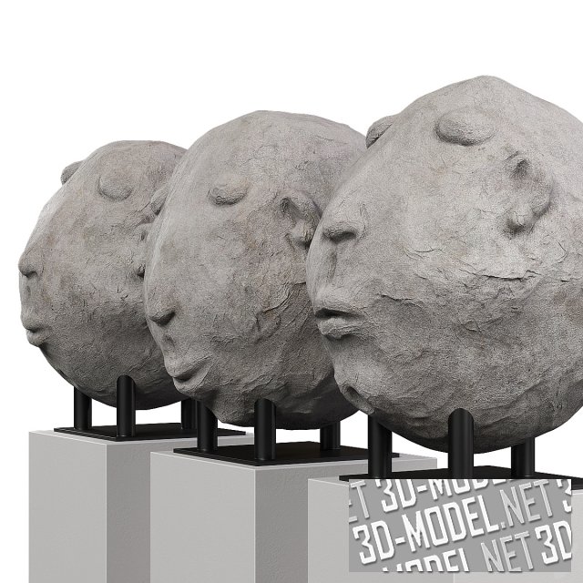 Три скульптуры в виде голов